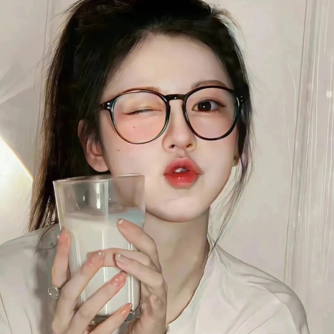 黑夜里的眼睛